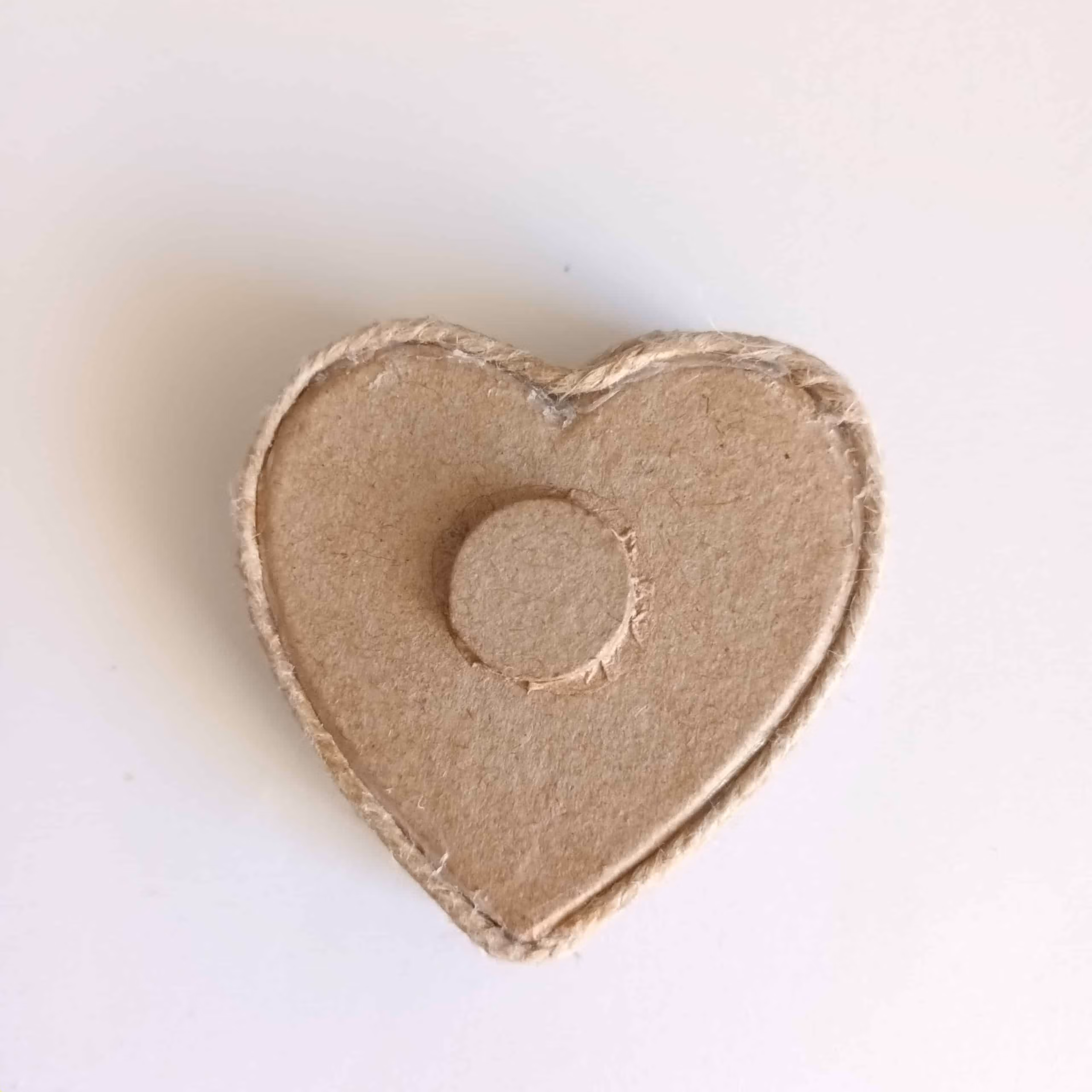 magnet cœur dos avec son aimant