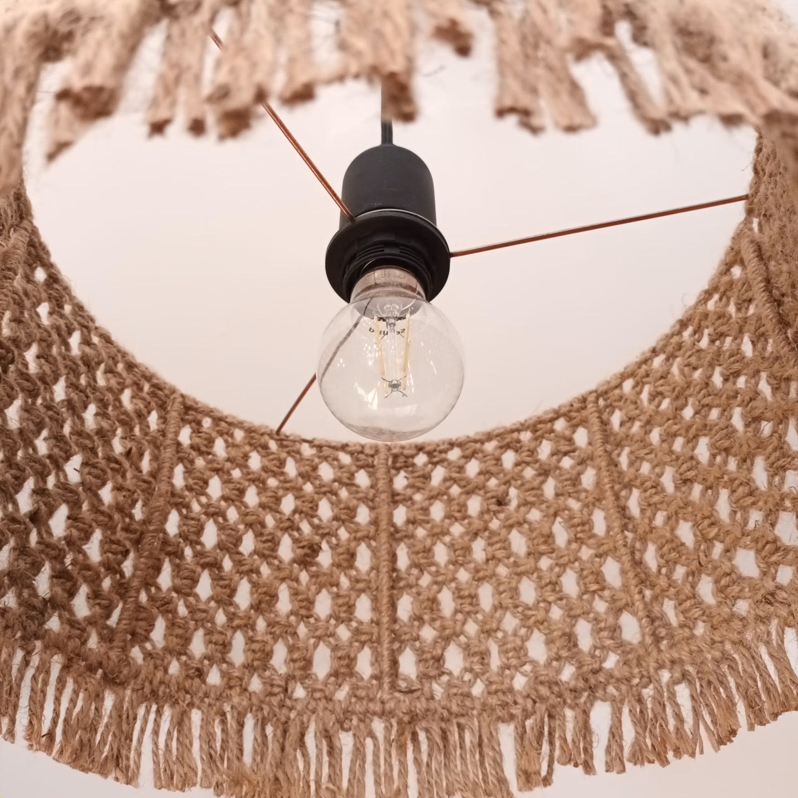 abat-jour corde de jute vue intérieur et dessous