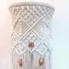 détail lampe suspesion macramé