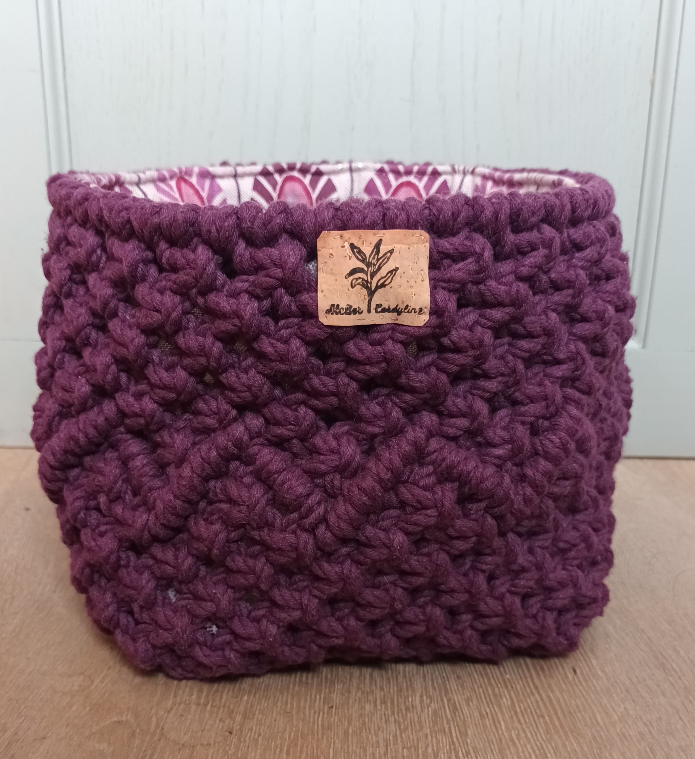 panier macramé mûre panier macramé en corde de coton couleur mûre avec doublure à motif